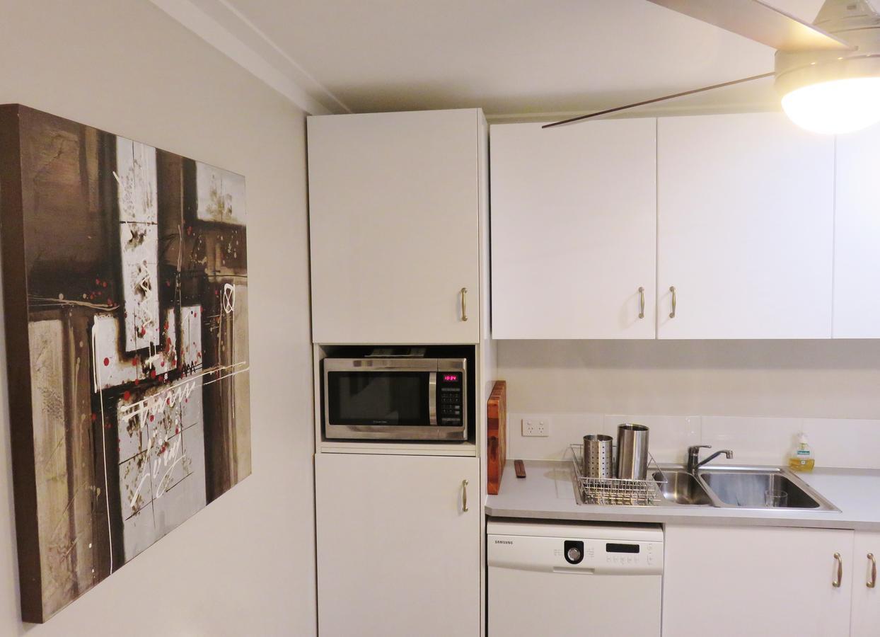 Shasta Place Apartamento Mount Tamborine Exterior foto